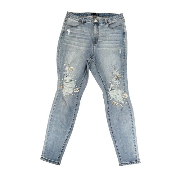 Fashion To Figure Plus 16 Jeans Distressed Rhinestone High Rise Skinny Stretchy - Picture 1 of 13